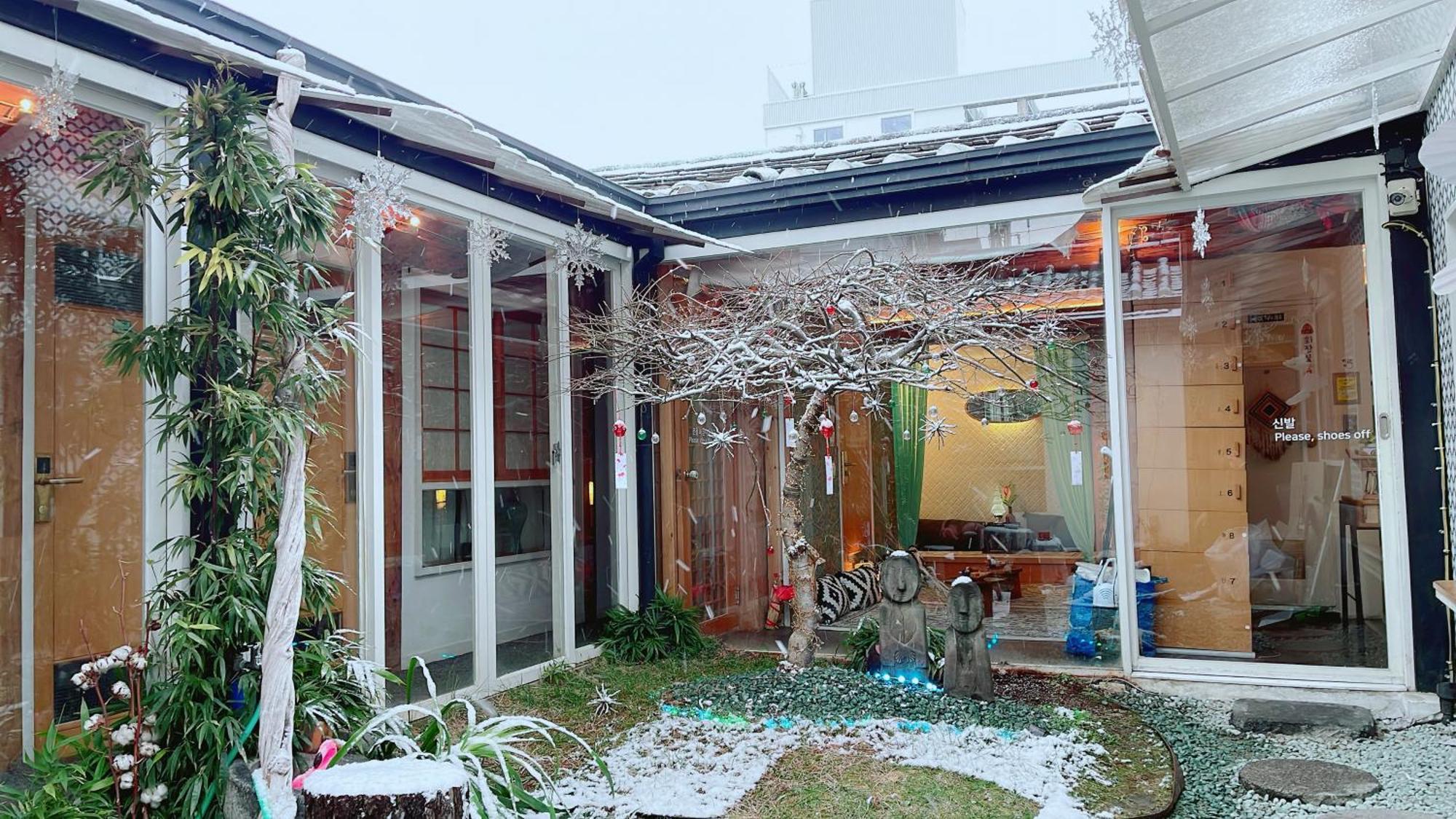 'hanok Hanok' Boutique - 2min From Gyeongbokgung Palace Station Guest house Seoul