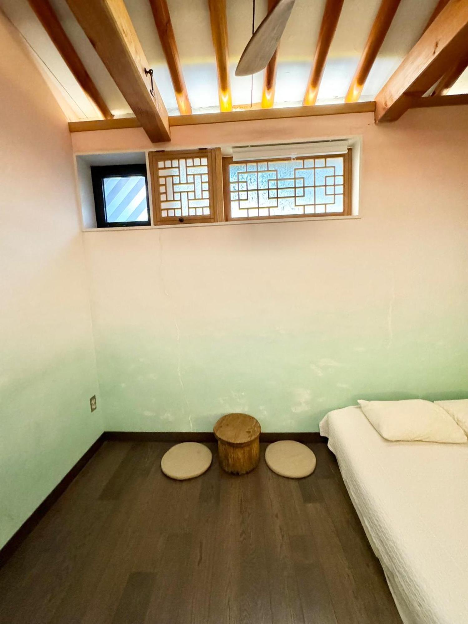 'hanok Hanok' Boutique - 2min From Gyeongbokgung Palace Station *
